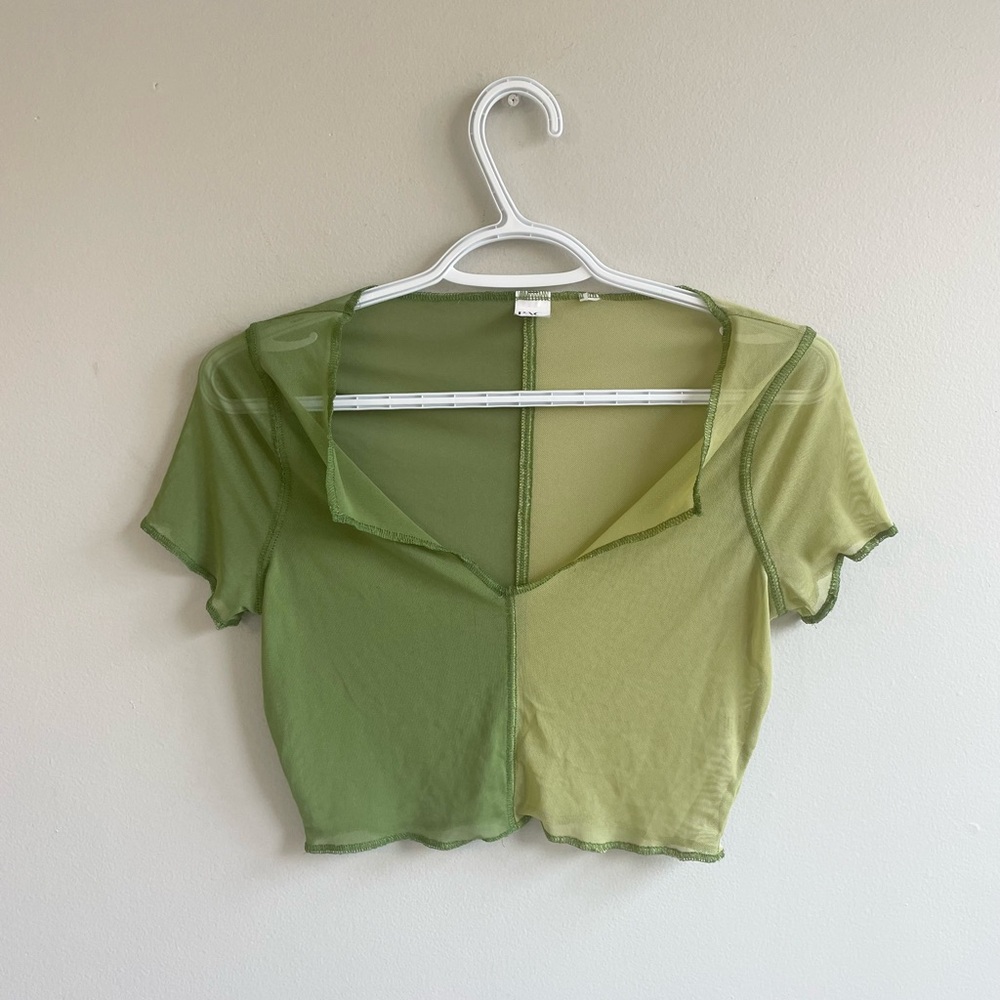 SHORT SLEEVE SHEER GREEN TWO TONE COLOUR BLOCK CROP TOP EXPOSED BUST LOW NECK